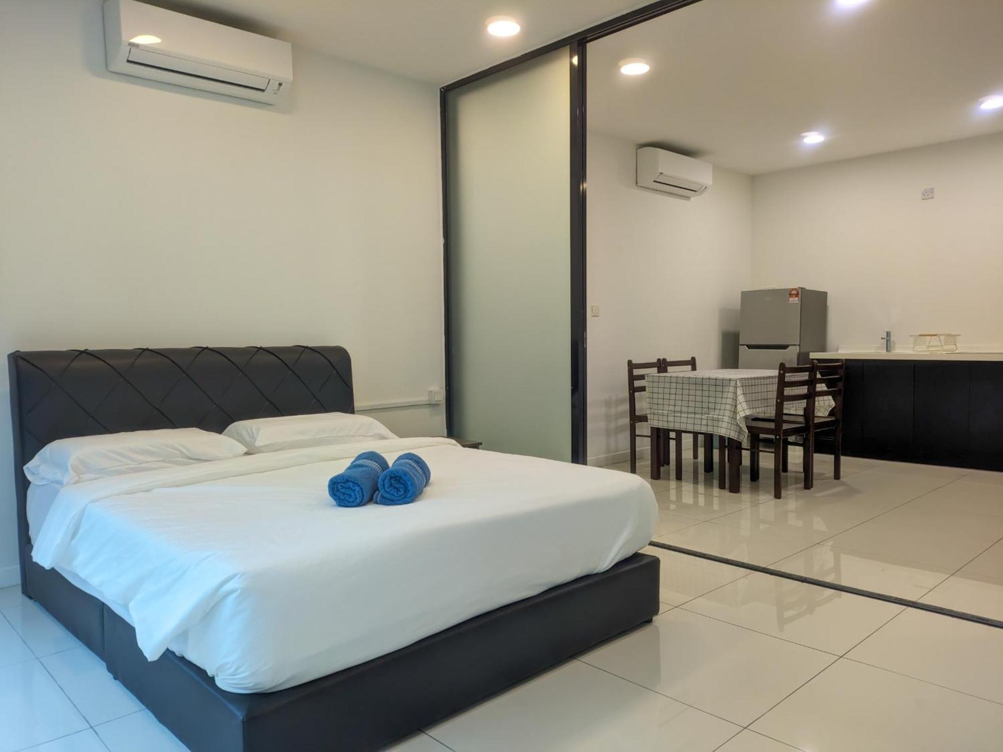 Jc Suites @ Sutera Avenue Kota Kinabalu Exteriör bild